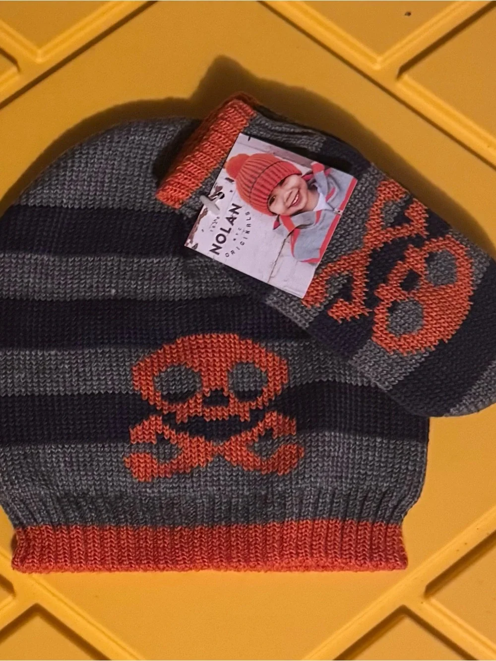 NWT! Nolan Originals Boys Skull Beanie and mitten Set 2T-4T